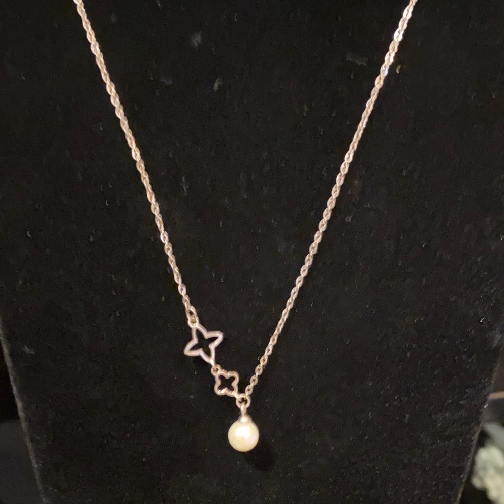 Sterling Silver Star and Pearl Necklace